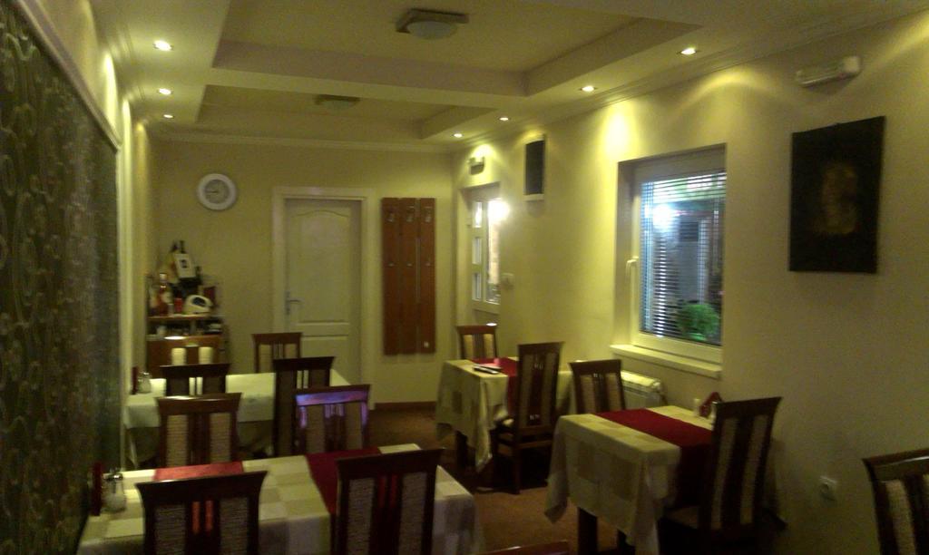 קולאסין Private Accommodation Lidija Rakocevic מראה חיצוני תמונה