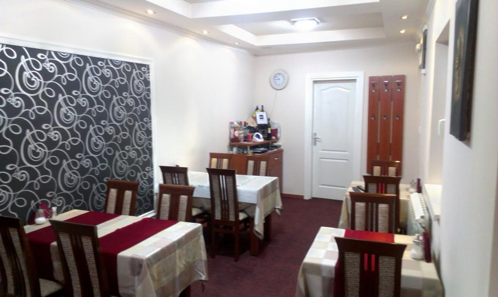 קולאסין Private Accommodation Lidija Rakocevic מראה חיצוני תמונה