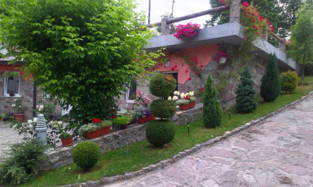 קולאסין Private Accommodation Lidija Rakocevic מראה חיצוני תמונה
