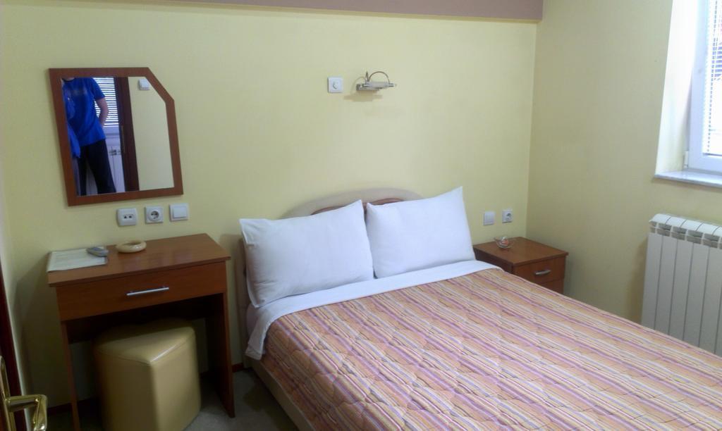 קולאסין Private Accommodation Lidija Rakocevic חדר תמונה