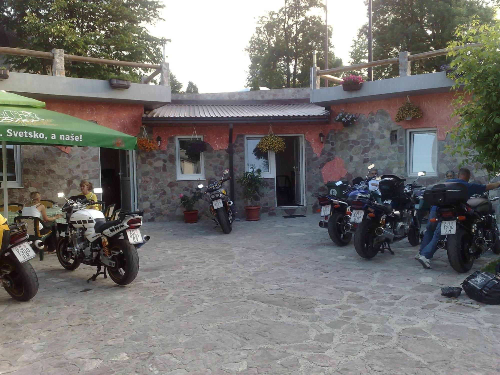 קולאסין Private Accommodation Lidija Rakocevic מראה חיצוני תמונה